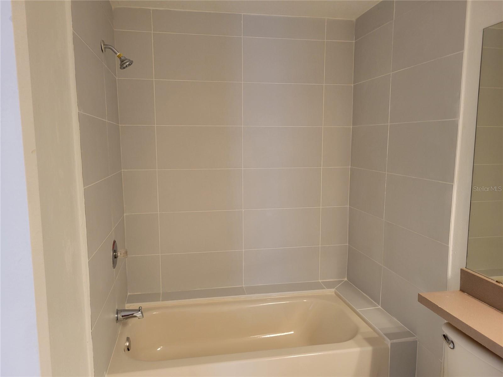 5524 METROWEST BLVD #103, ORLANDO, FL, 32811