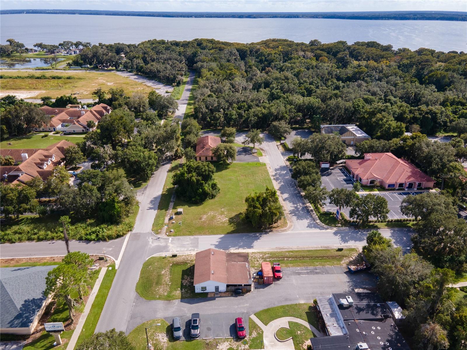 700 PHYSICIANS CT, LEESBURG, FL, 34748