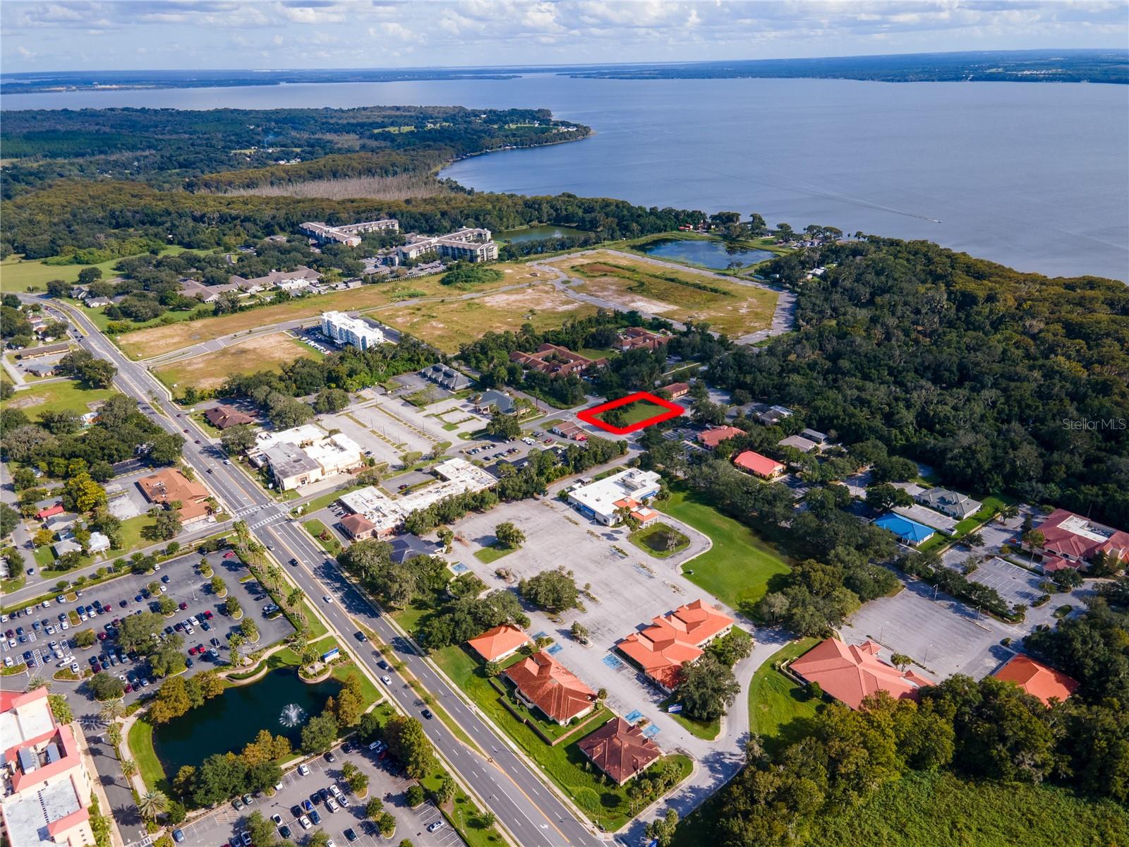 700 PHYSICIANS CT, LEESBURG, FL, 34748