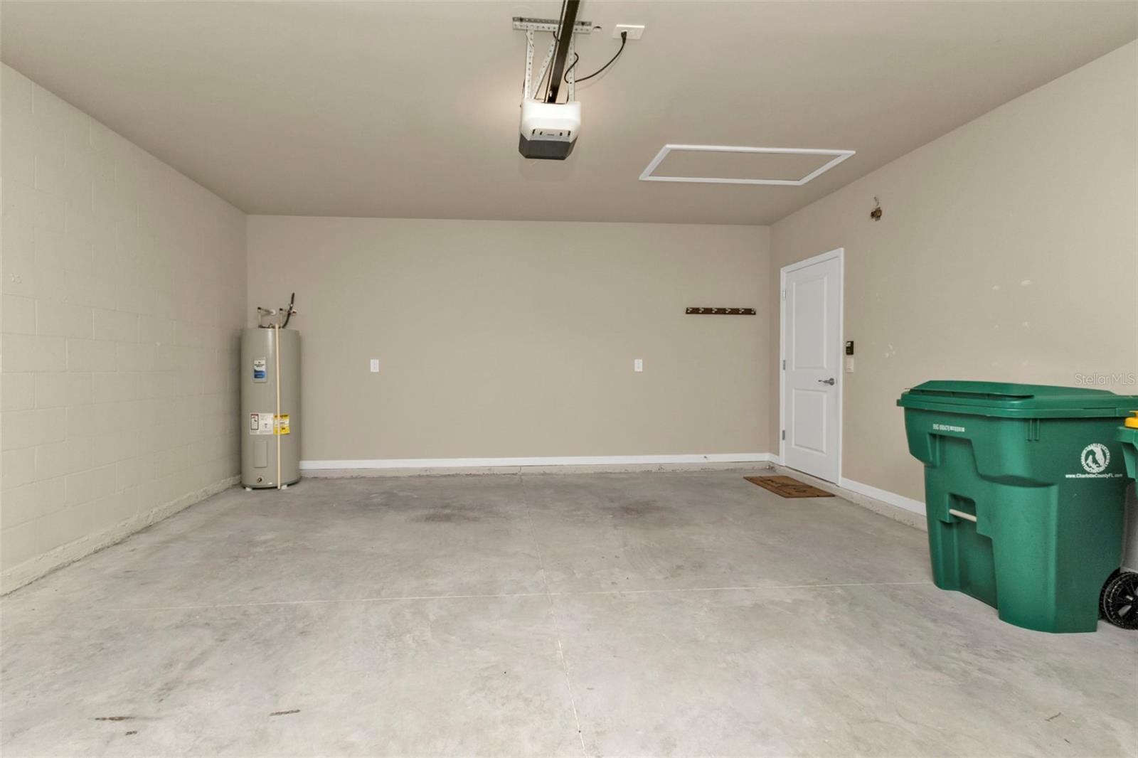 1530 LAUREL BROOK LN, PORT CHARLOTTE, FL, 33953
