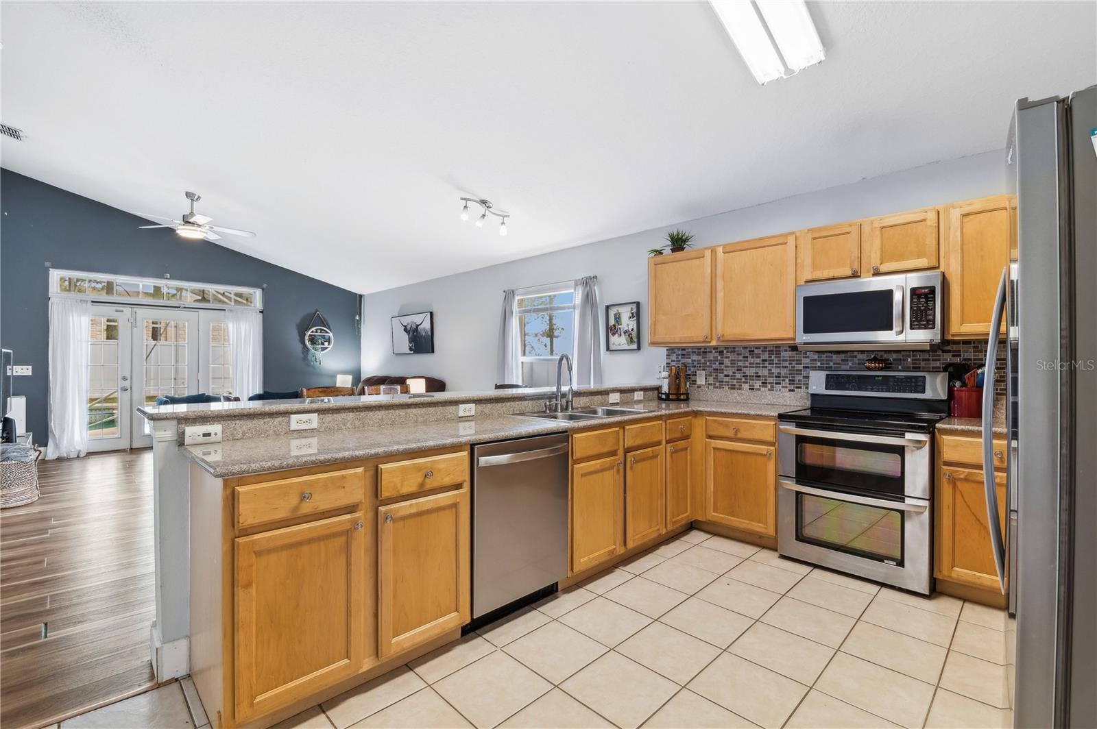 808 OXFORD DR, DAVENPORT, FL, 33897
