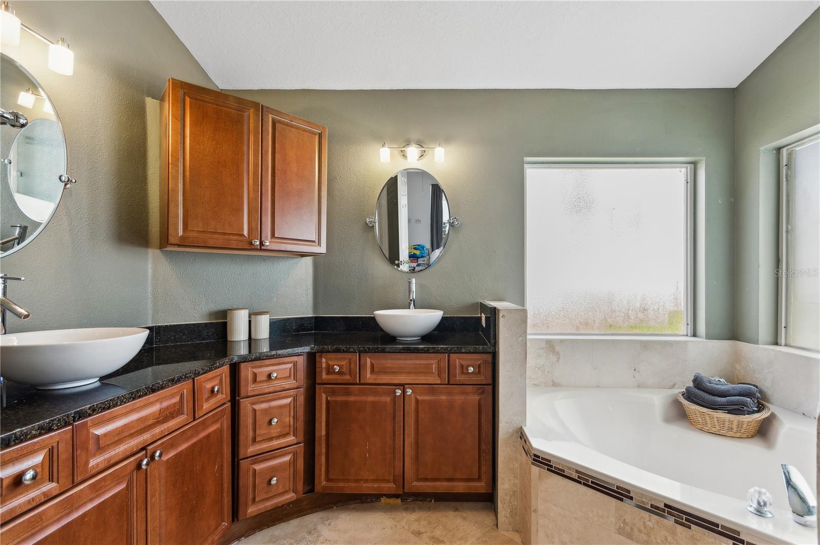 808 OXFORD DR, DAVENPORT, FL, 33897