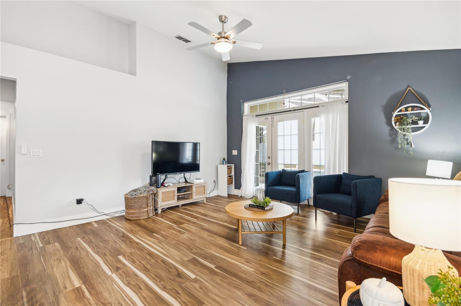 808 OXFORD DR, DAVENPORT, FL, 33897
