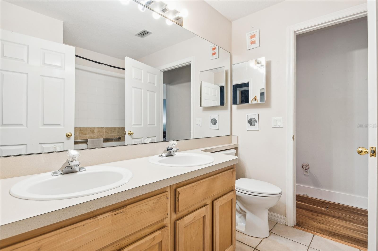 808 OXFORD DR, DAVENPORT, FL, 33897