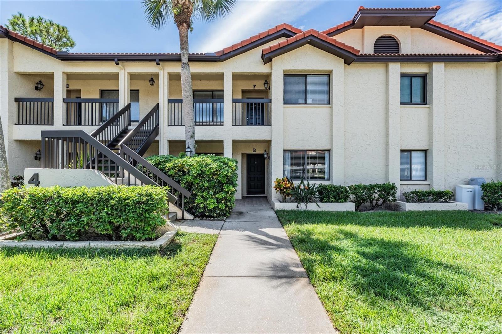 1801 E LAKE RD #4B, PALM HARBOR, FL, 34685