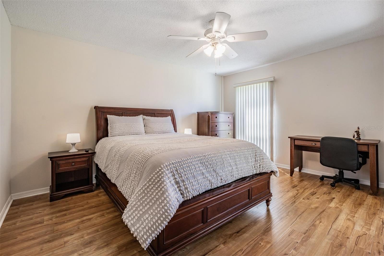 1801 E LAKE RD #4B, PALM HARBOR, FL, 34685