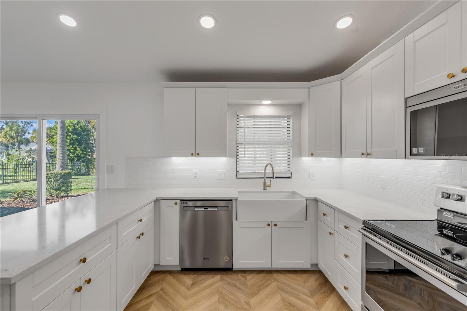 1217 WAYNE AVE, NEW SMYRNA BEACH, FL, 32168