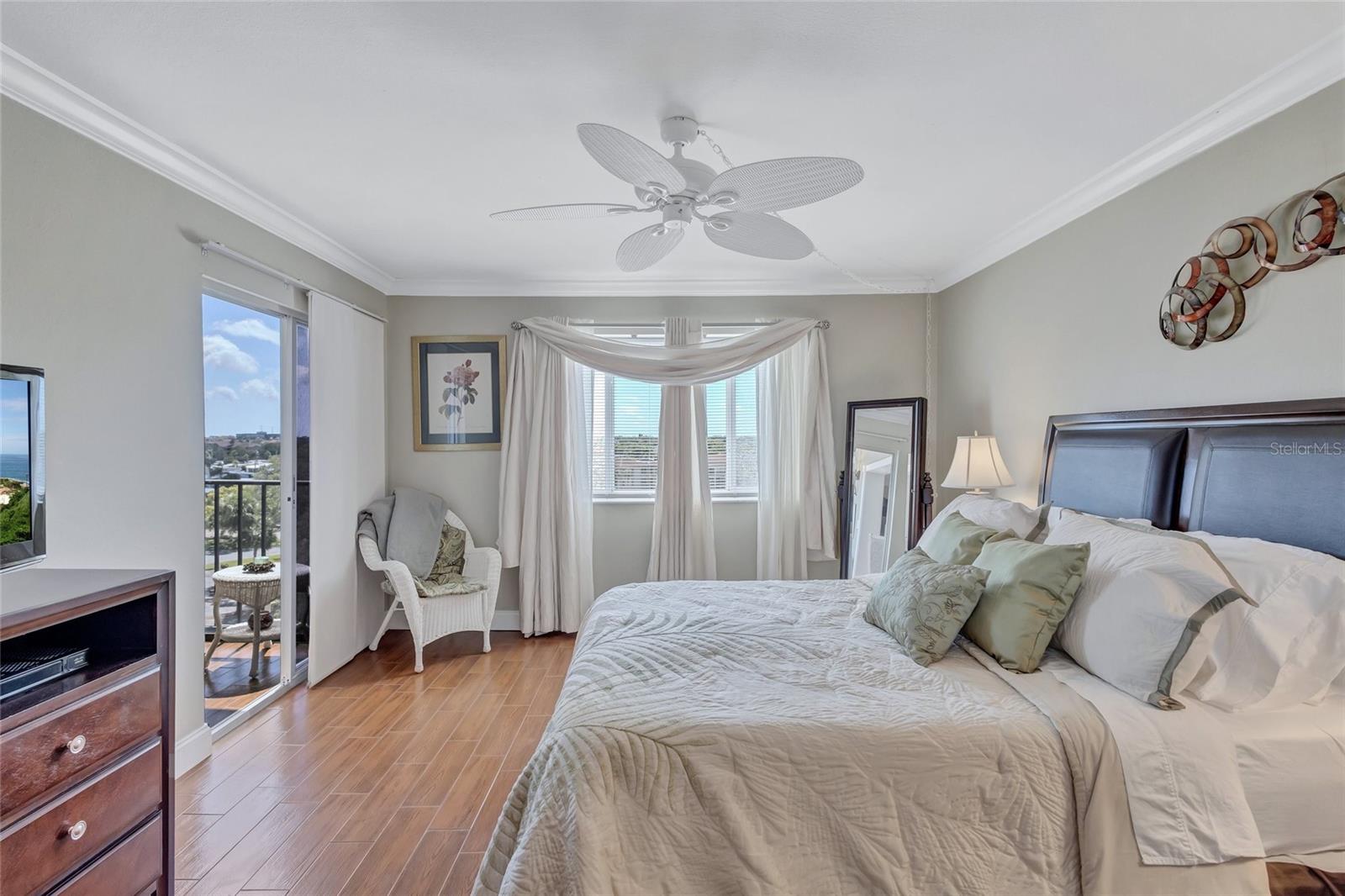 19029 US HIGHWAY 19 N #9-501, CLEARWATER, FL, 33764