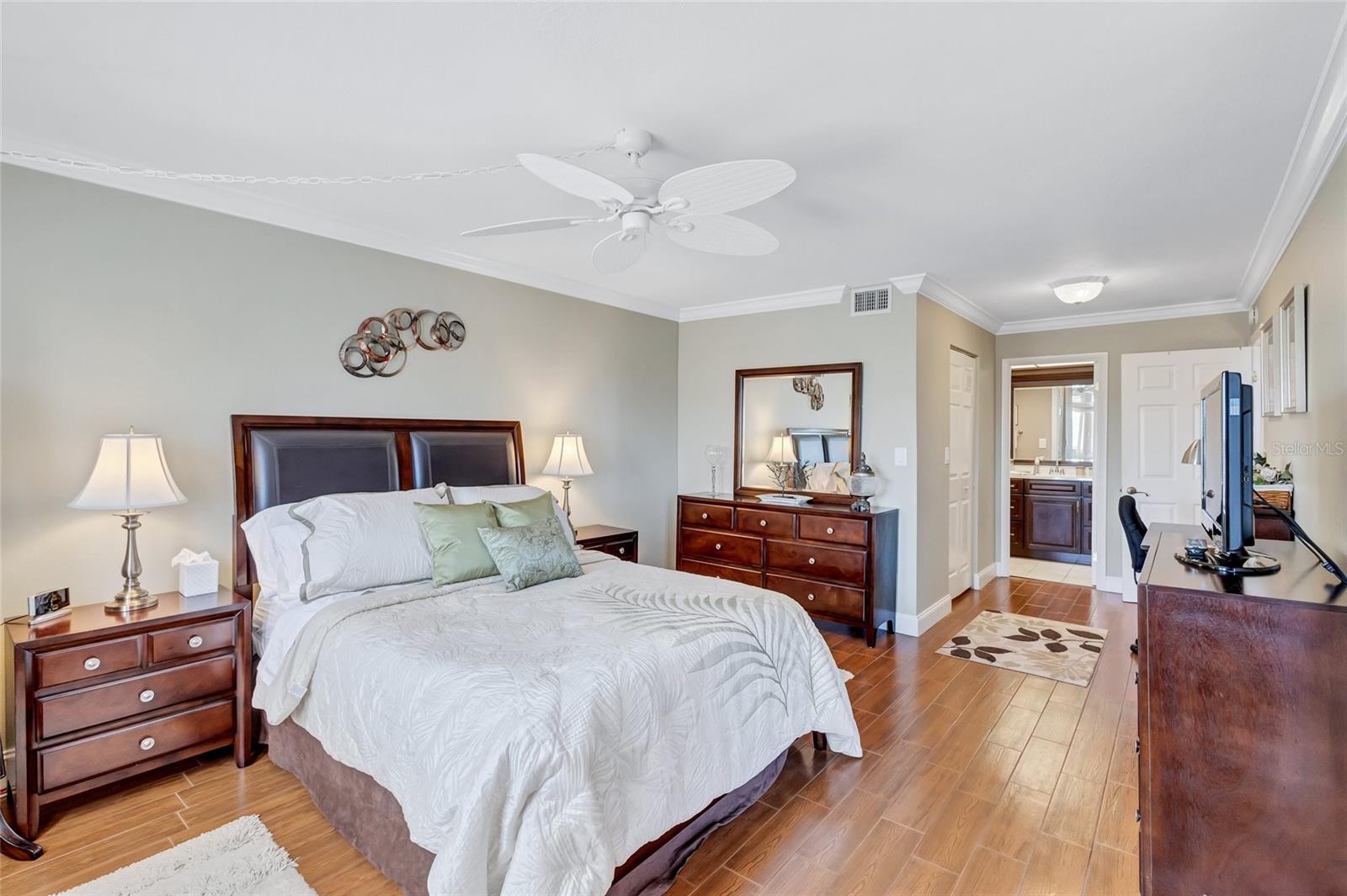 19029 US HIGHWAY 19 N #9-501, CLEARWATER, FL, 33764
