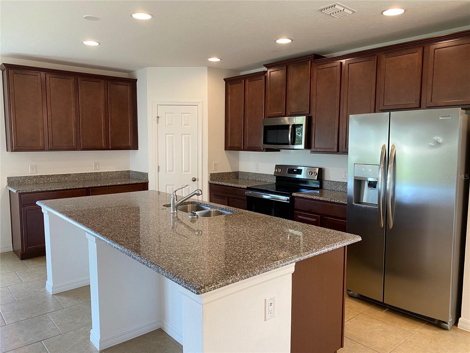 4806 MARCOS CIR, KISSIMMEE, FL, 34758