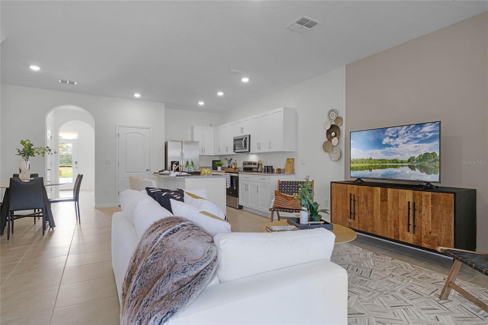 689 PRESTON COVE DR, SAINT CLOUD, FL, 34771