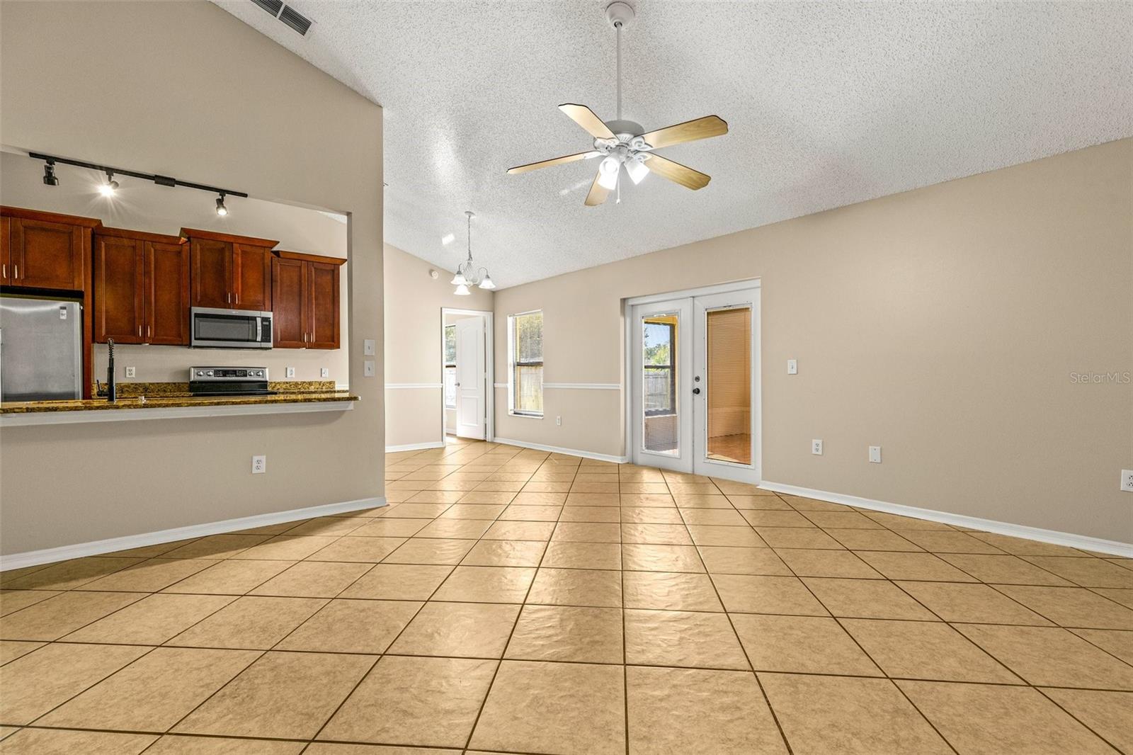 651 LAKEMONT DR, BRANDON, FL, 33510