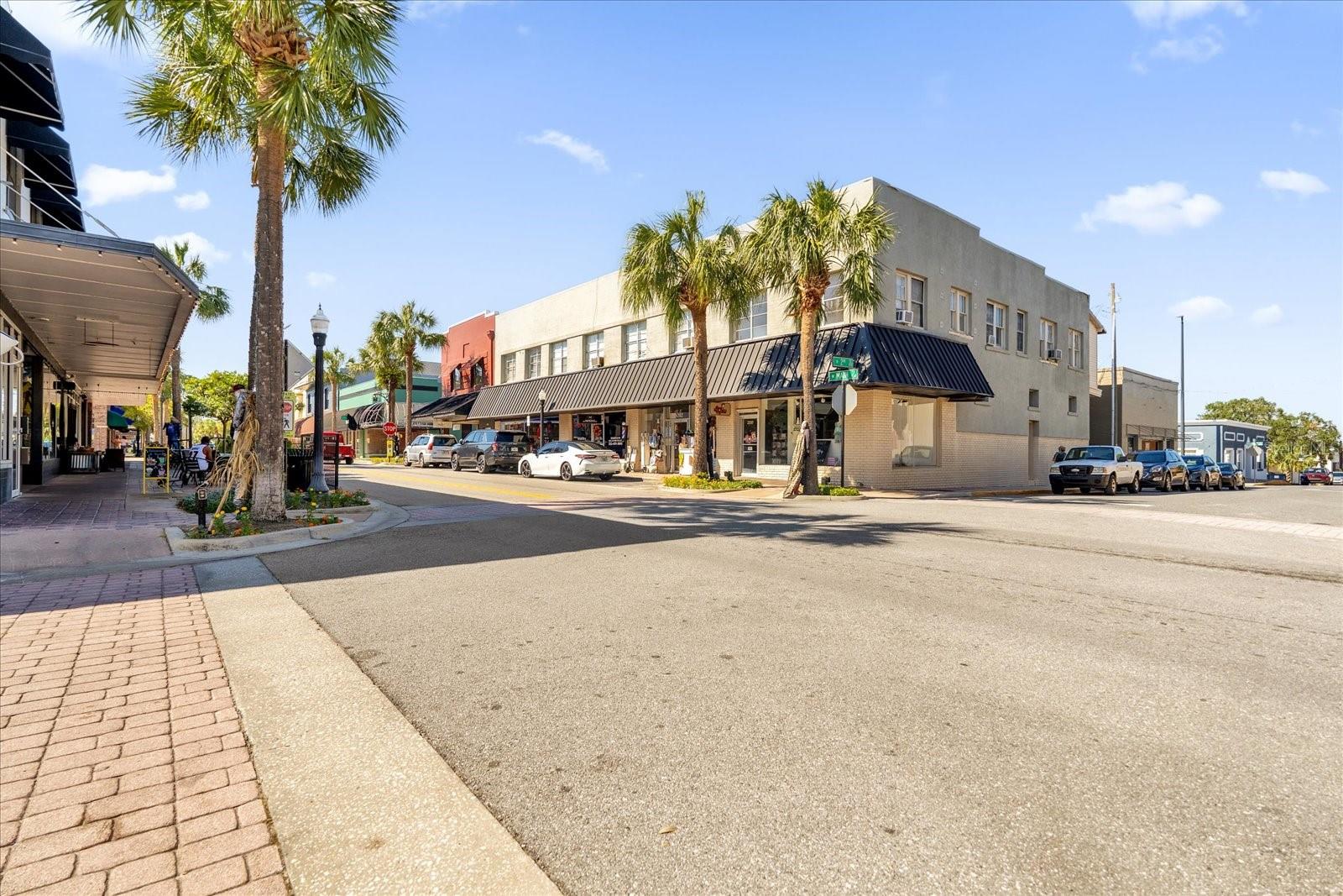 206 N 3RD ST, LEESBURG, FL, 34748