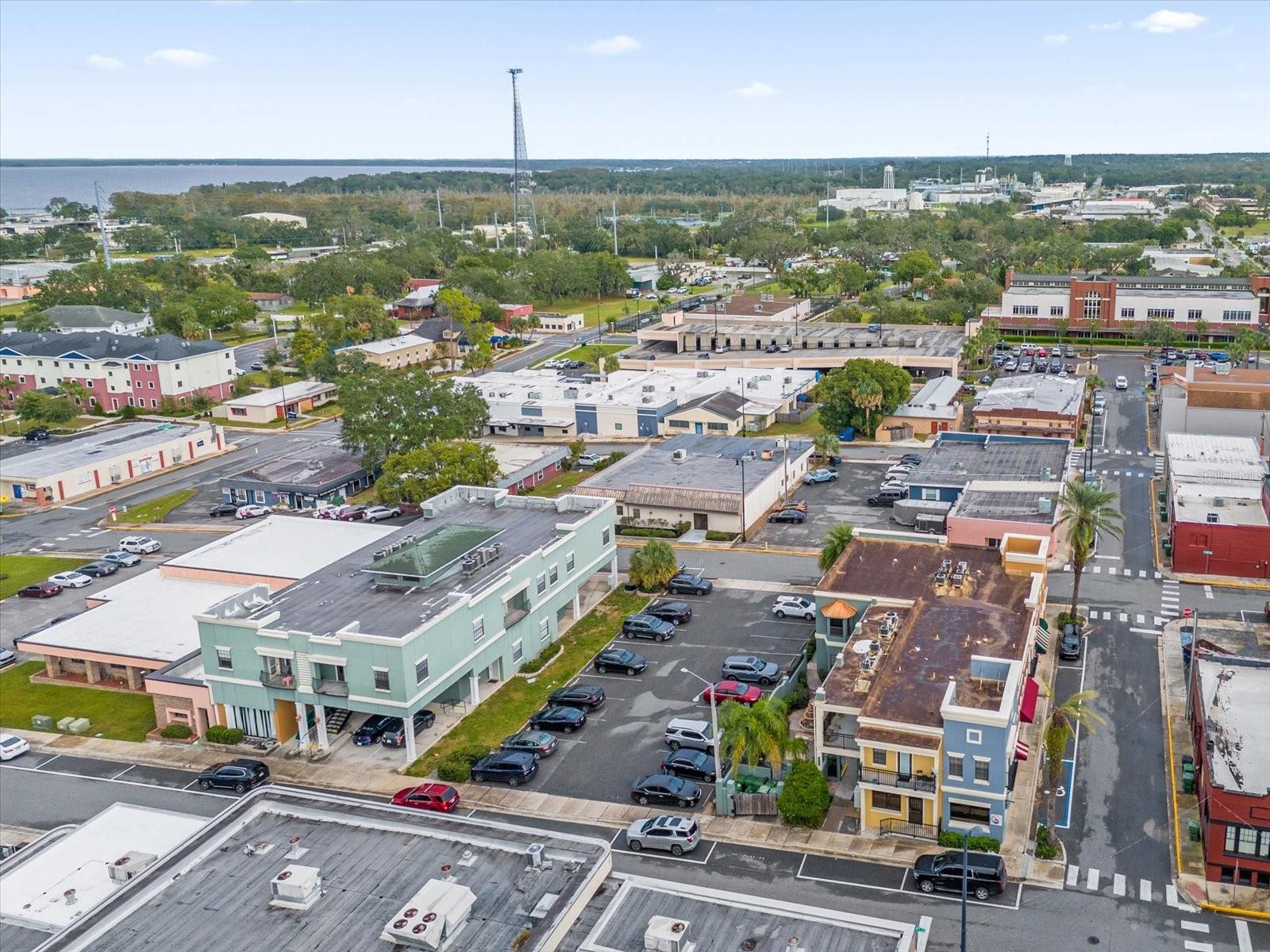 206 N 3RD ST, LEESBURG, FL, 34748