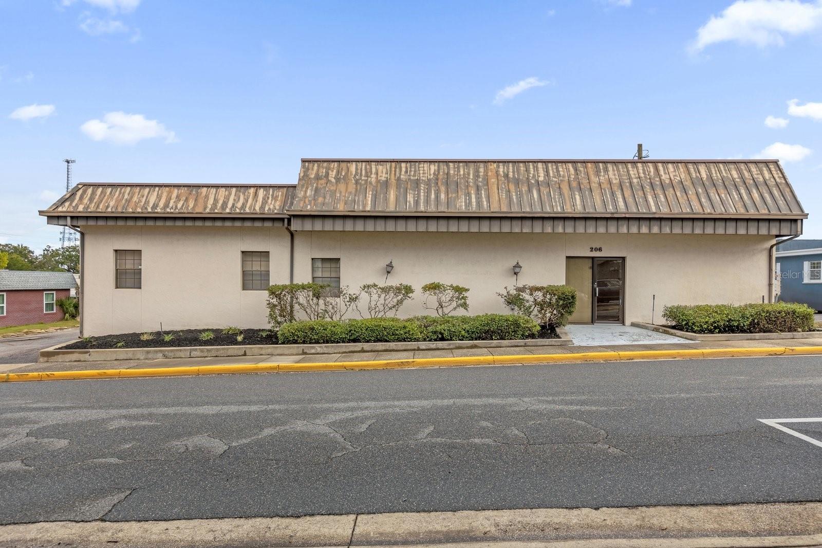 206 N 3RD ST, LEESBURG, FL, 34748