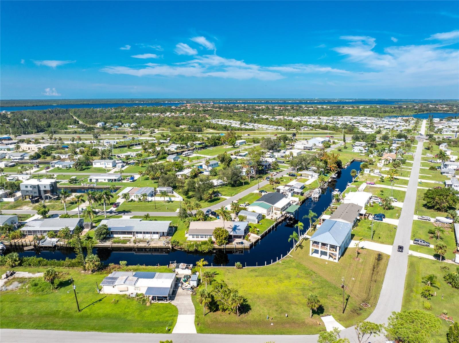 4199 HOLLIS AVE, PORT CHARLOTTE, FL, 33953