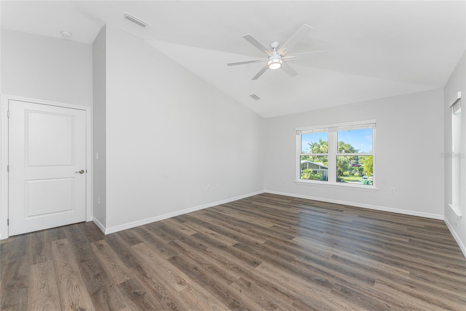 4199 HOLLIS AVE, PORT CHARLOTTE, FL, 33953