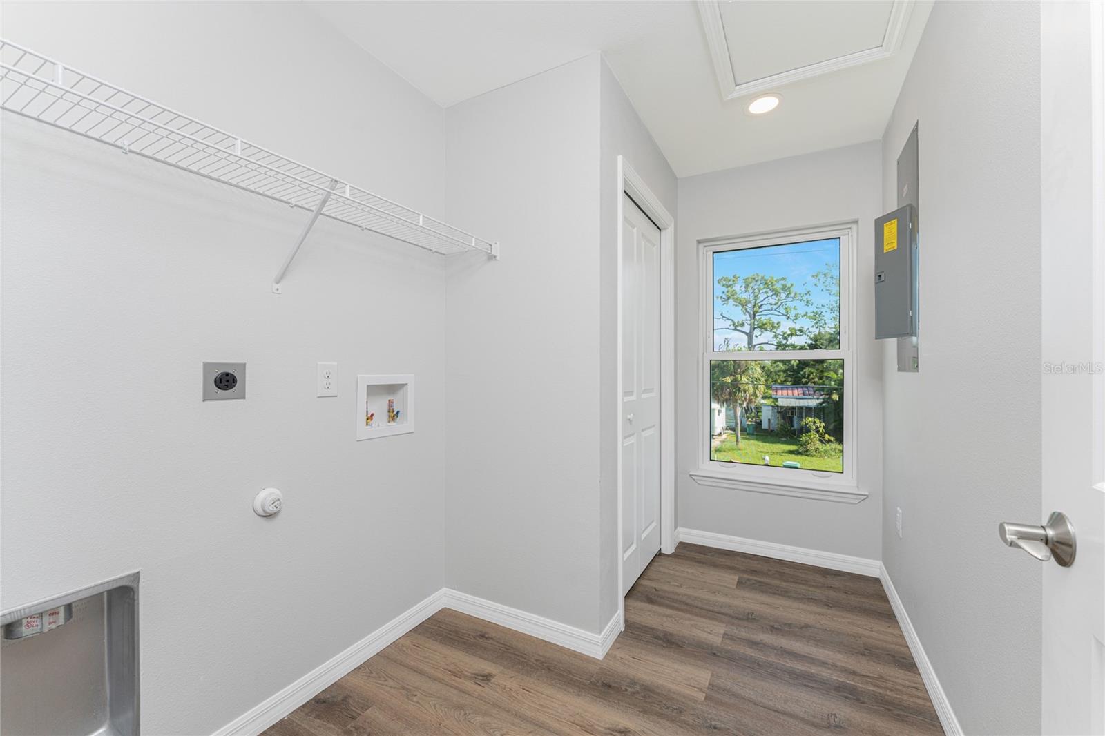 4199 HOLLIS AVE, PORT CHARLOTTE, FL, 33953