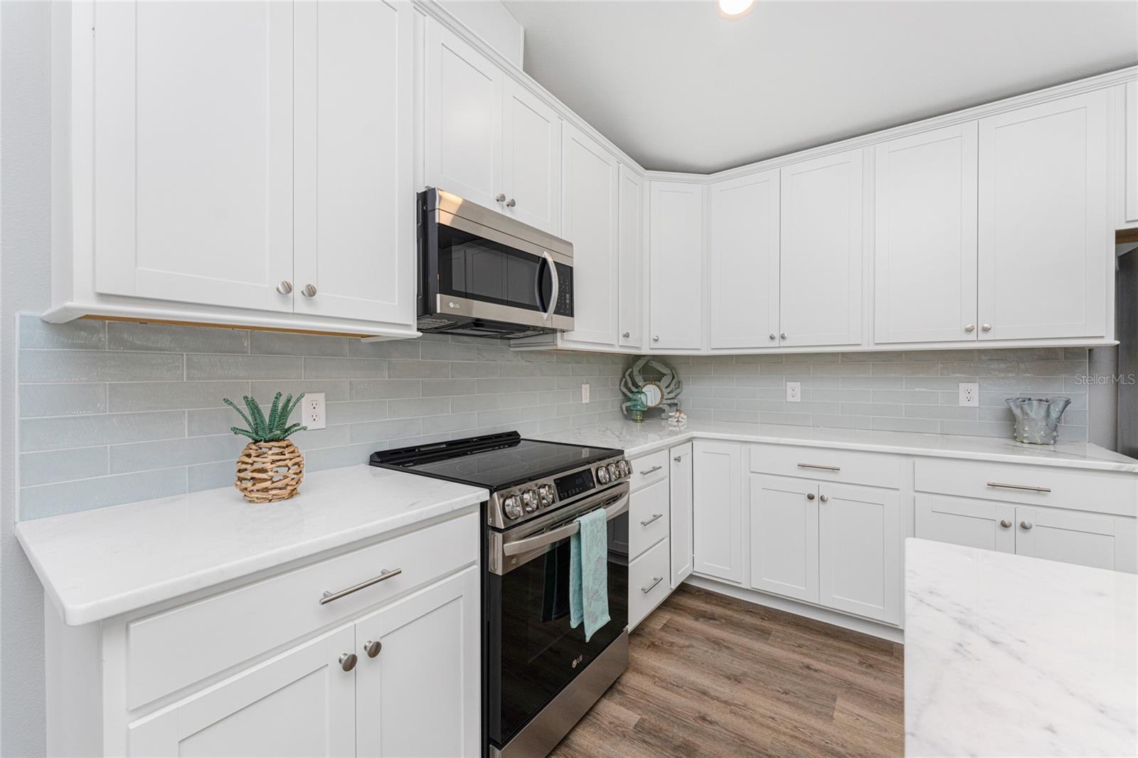 4199 HOLLIS AVE, PORT CHARLOTTE, FL, 33953