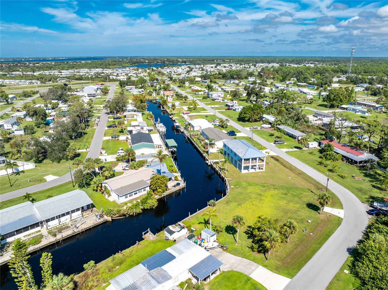 4199 HOLLIS AVE, PORT CHARLOTTE, FL, 33953
