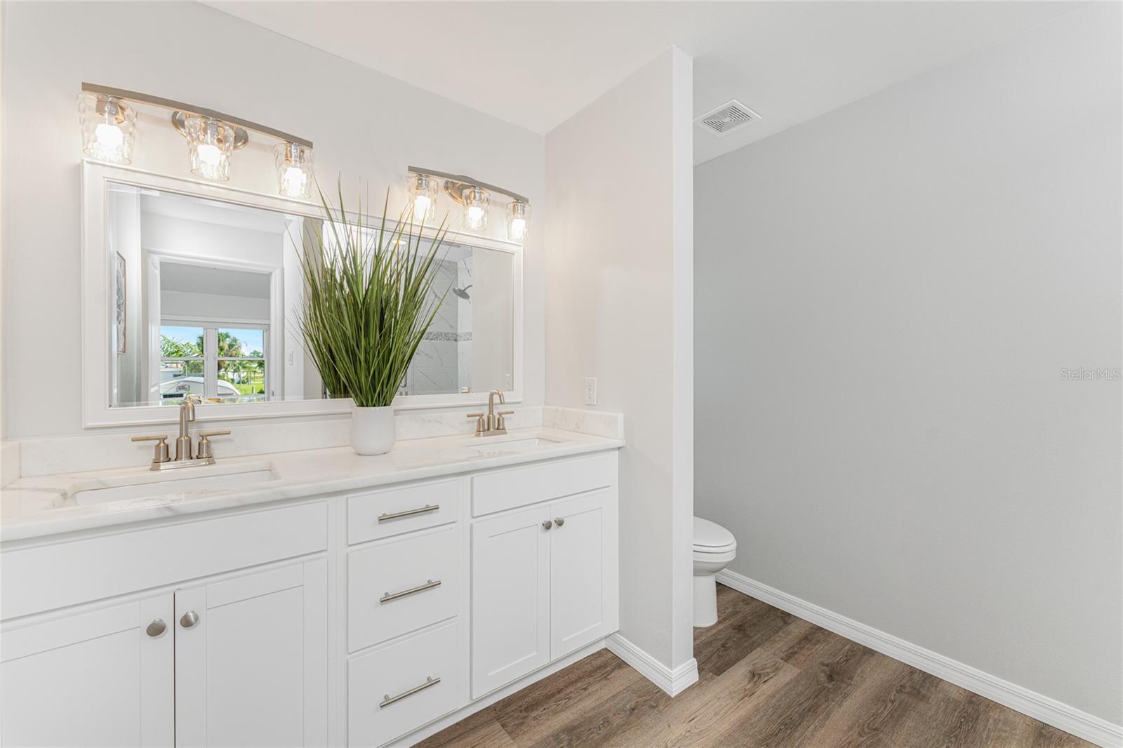 4199 HOLLIS AVE, PORT CHARLOTTE, FL, 33953