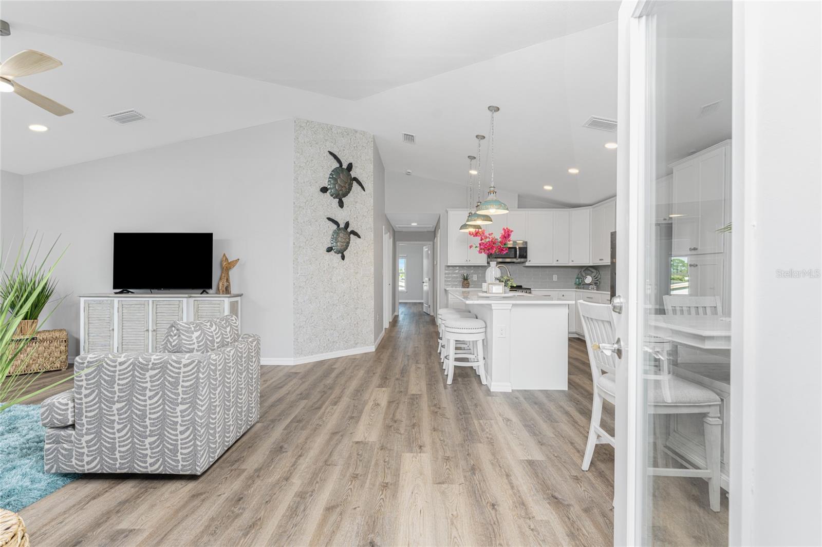 4199 HOLLIS AVE, PORT CHARLOTTE, FL, 33953