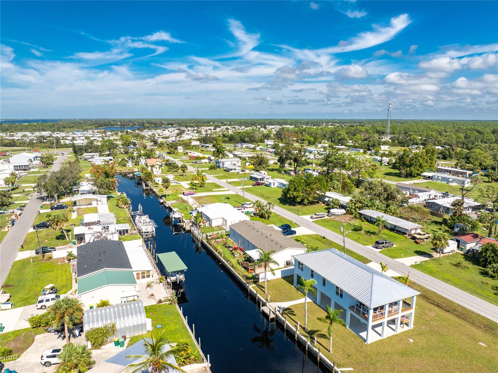 4199 HOLLIS AVE, PORT CHARLOTTE, FL, 33953