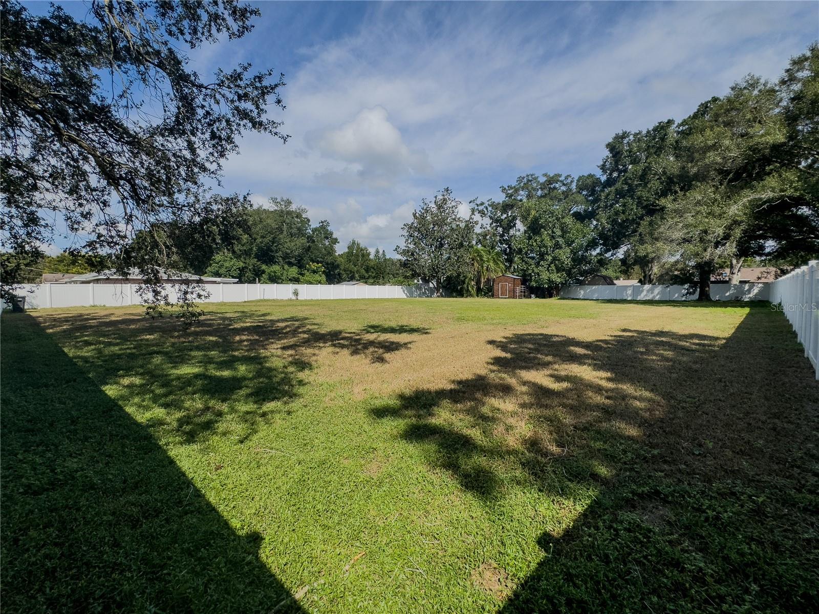 318 CACTUS RD, SEFFNER, FL, 33584