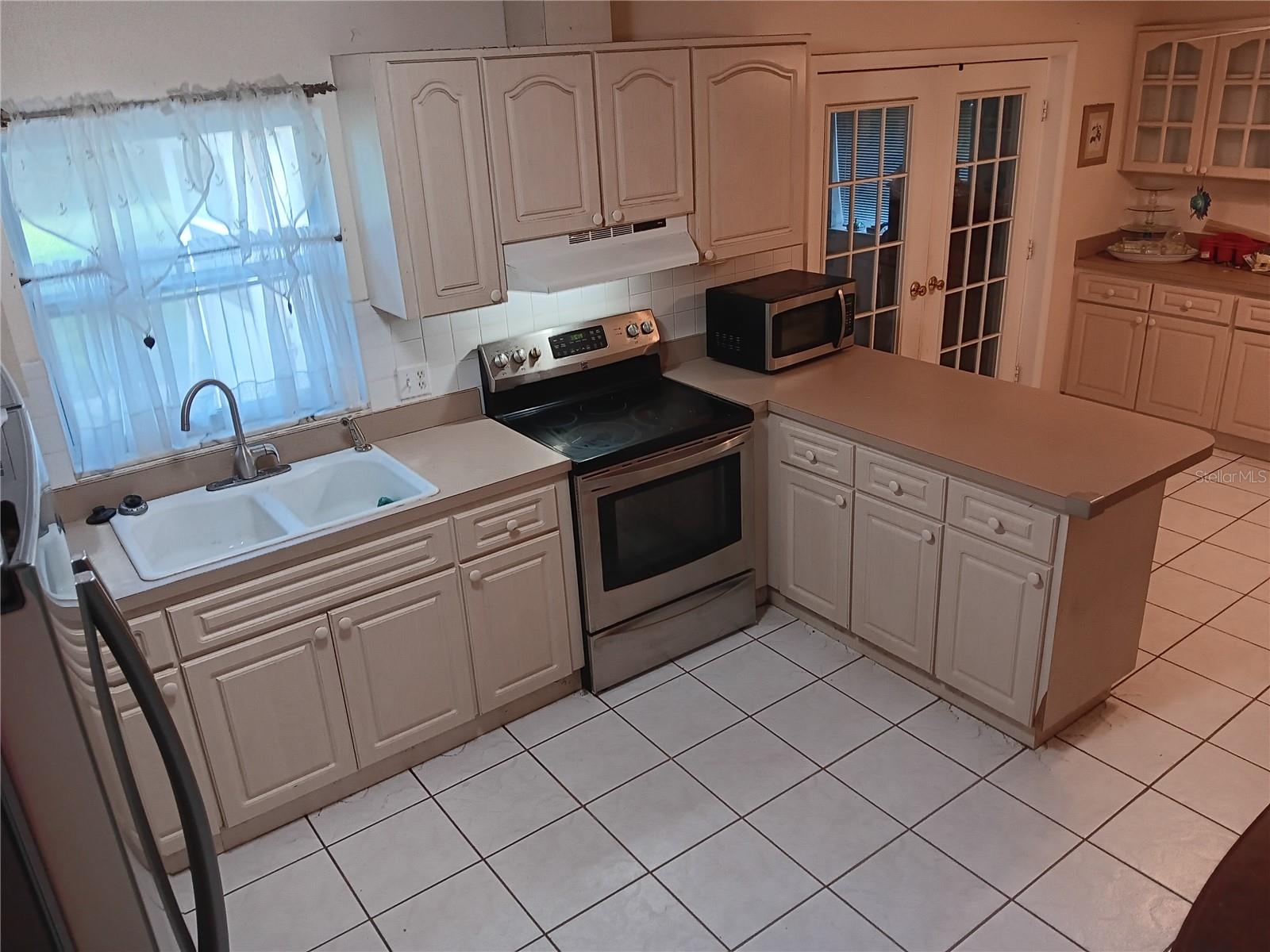 5612 KENNY DR, TAMPA, FL, 33617