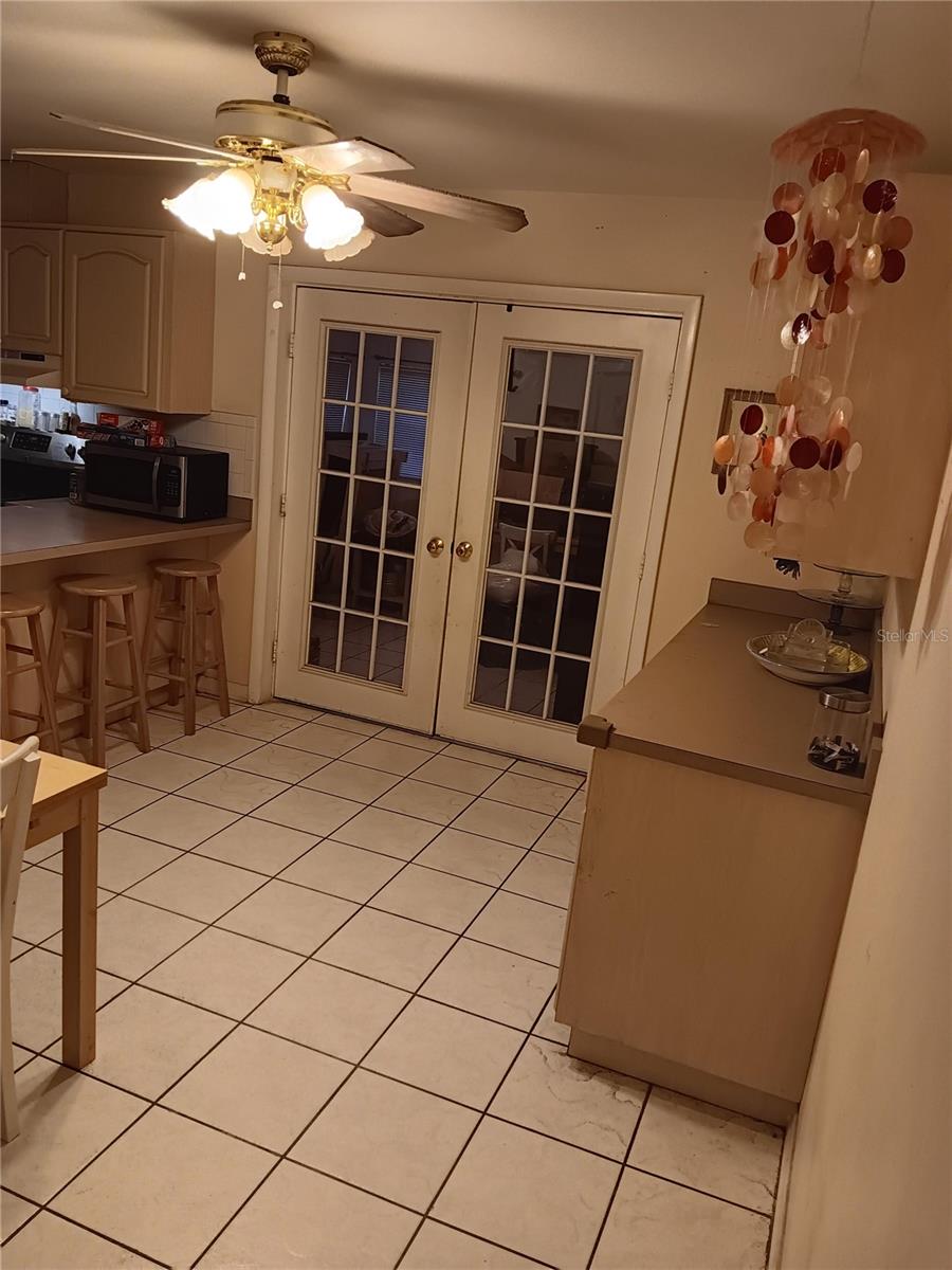 5612 KENNY DR, TAMPA, FL, 33617