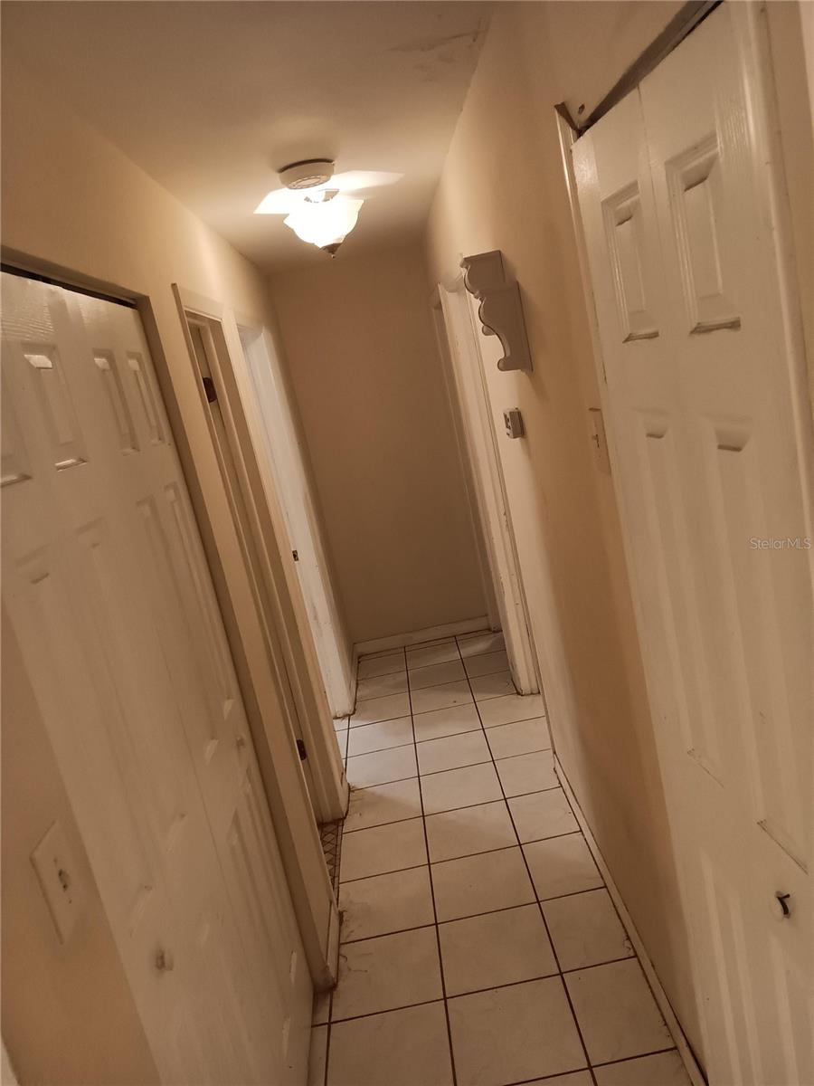 5612 KENNY DR, TAMPA, FL, 33617