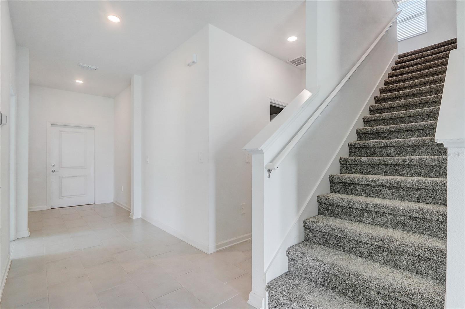 687 HITCH LOOP, ST CLOUD, FL, 34772