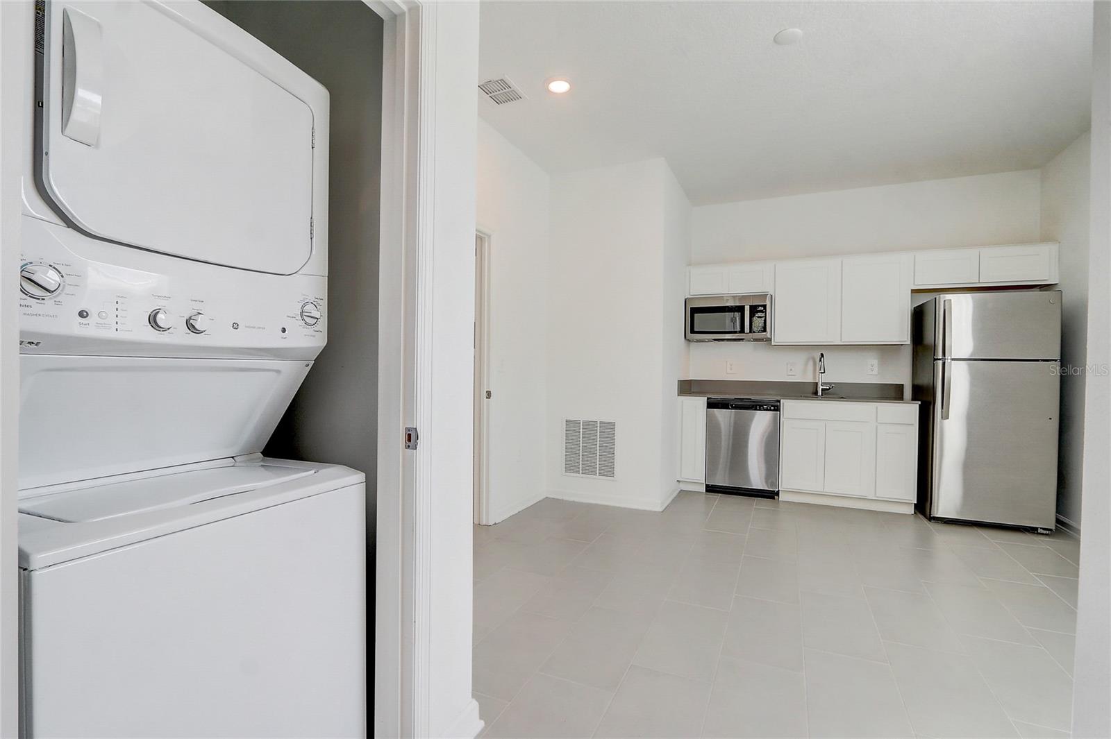 687 HITCH LOOP, ST CLOUD, FL, 34772