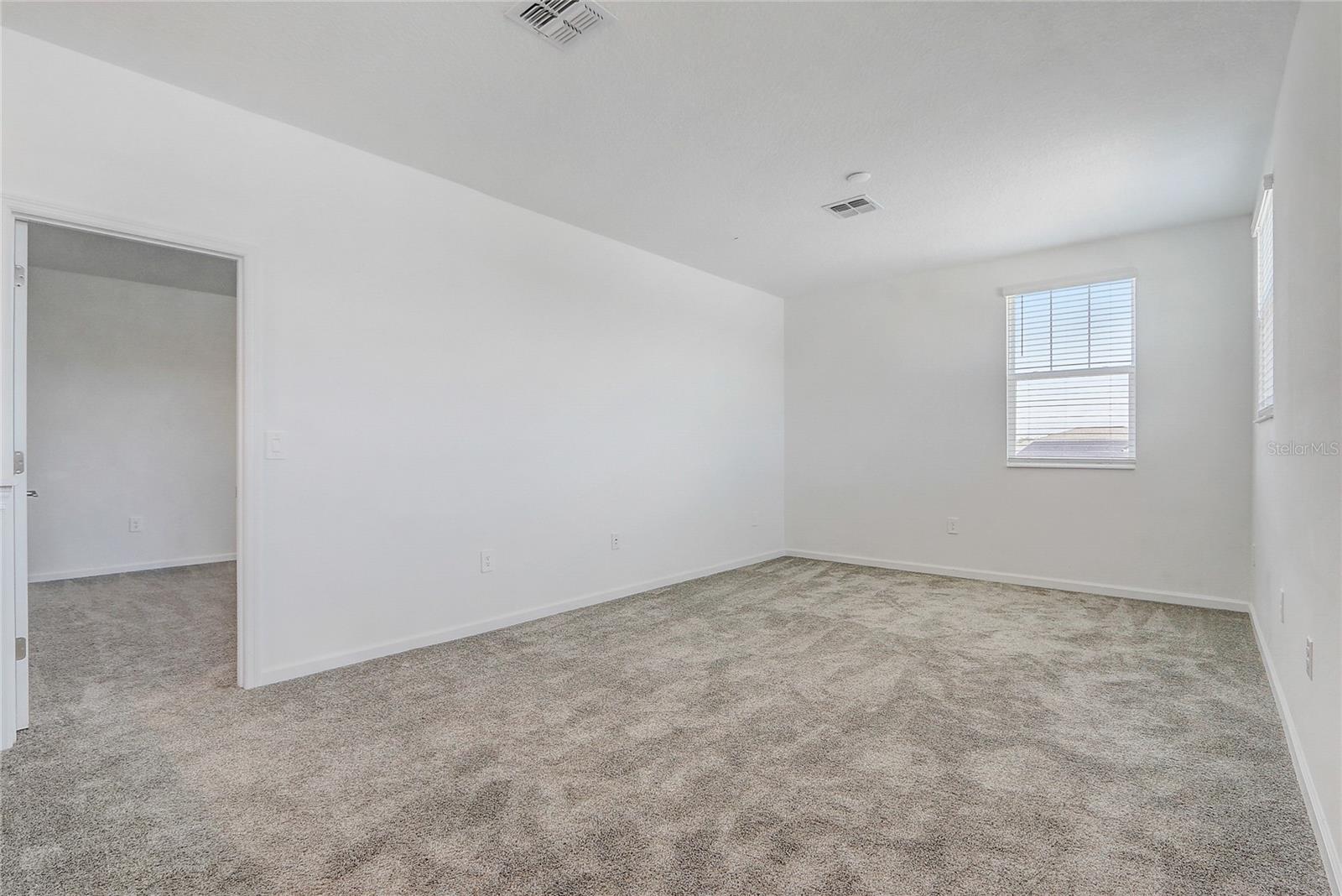 687 HITCH LOOP, ST CLOUD, FL, 34772