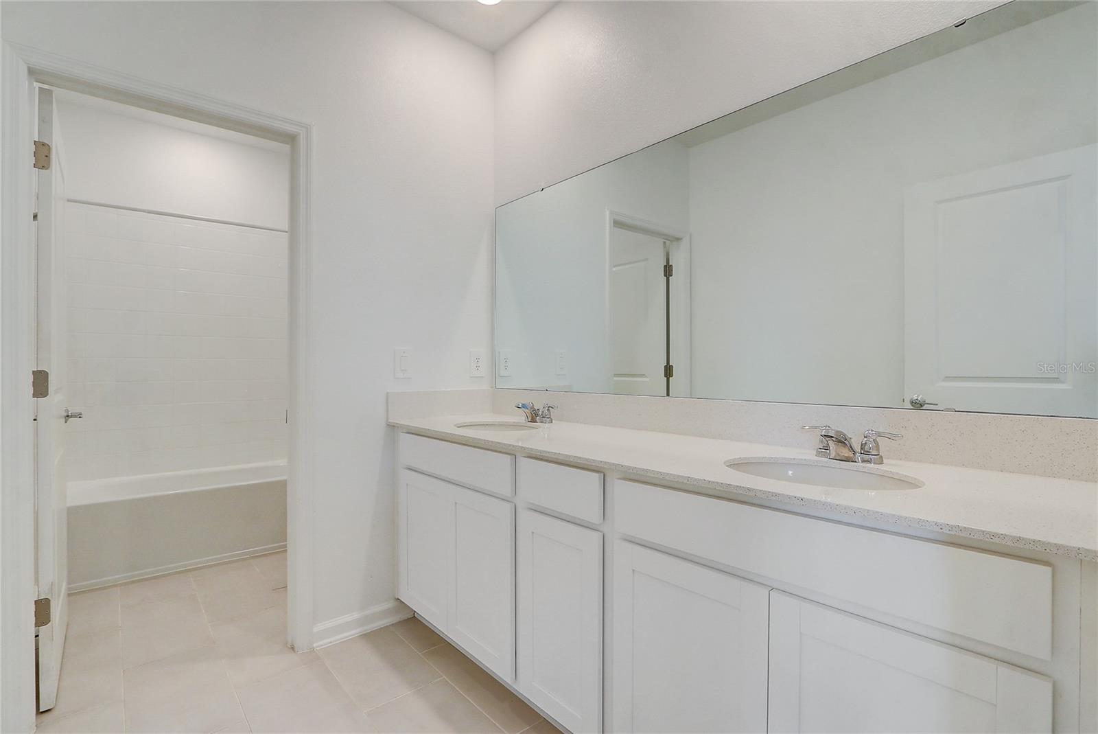 687 HITCH LOOP, ST CLOUD, FL, 34772
