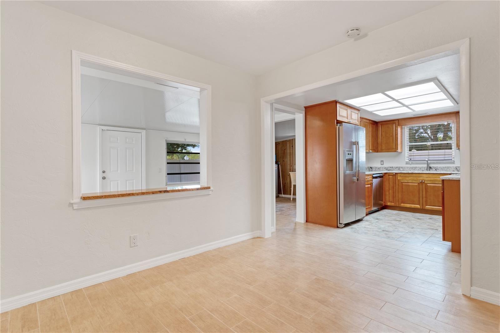 2800 POPLAR ST, SARASOTA, FL, 34237