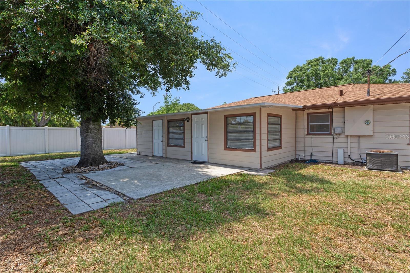 2800 POPLAR ST, SARASOTA, FL, 34237