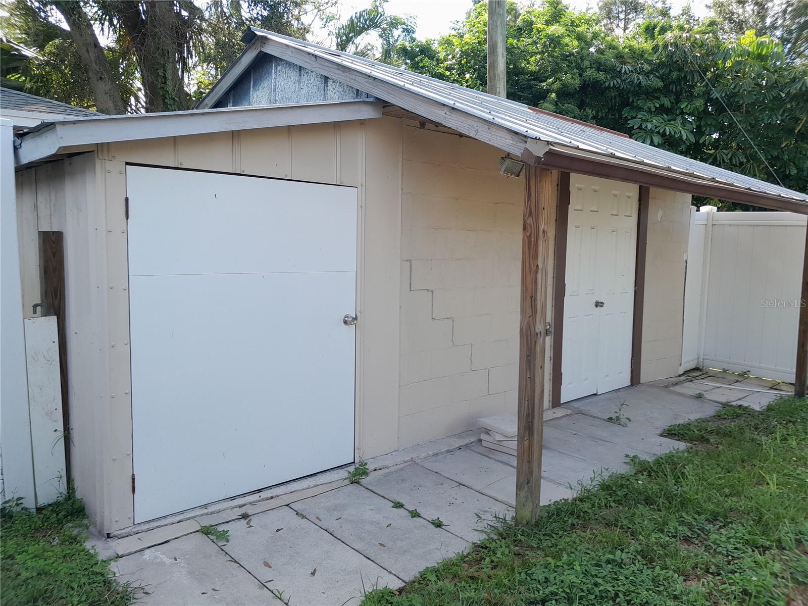 2800 POPLAR ST, SARASOTA, FL, 34237