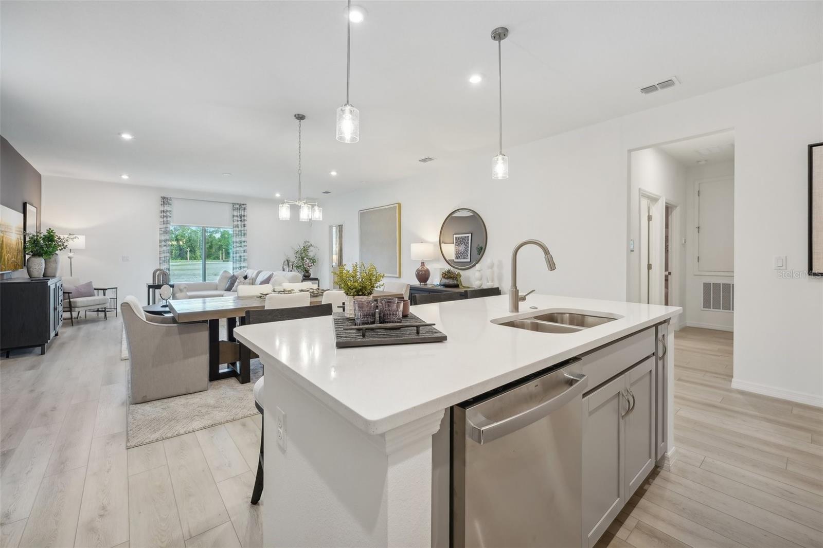 33251 COUNTRY HOUSE DR, SORRENTO, FL, 32776