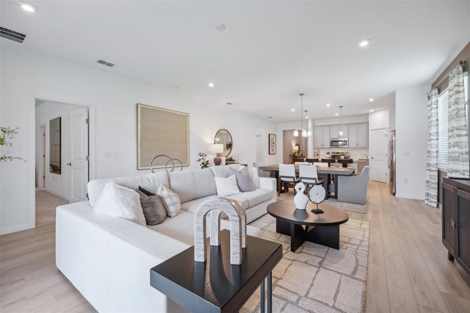 33251 COUNTRY HOUSE DR, SORRENTO, FL, 32776
