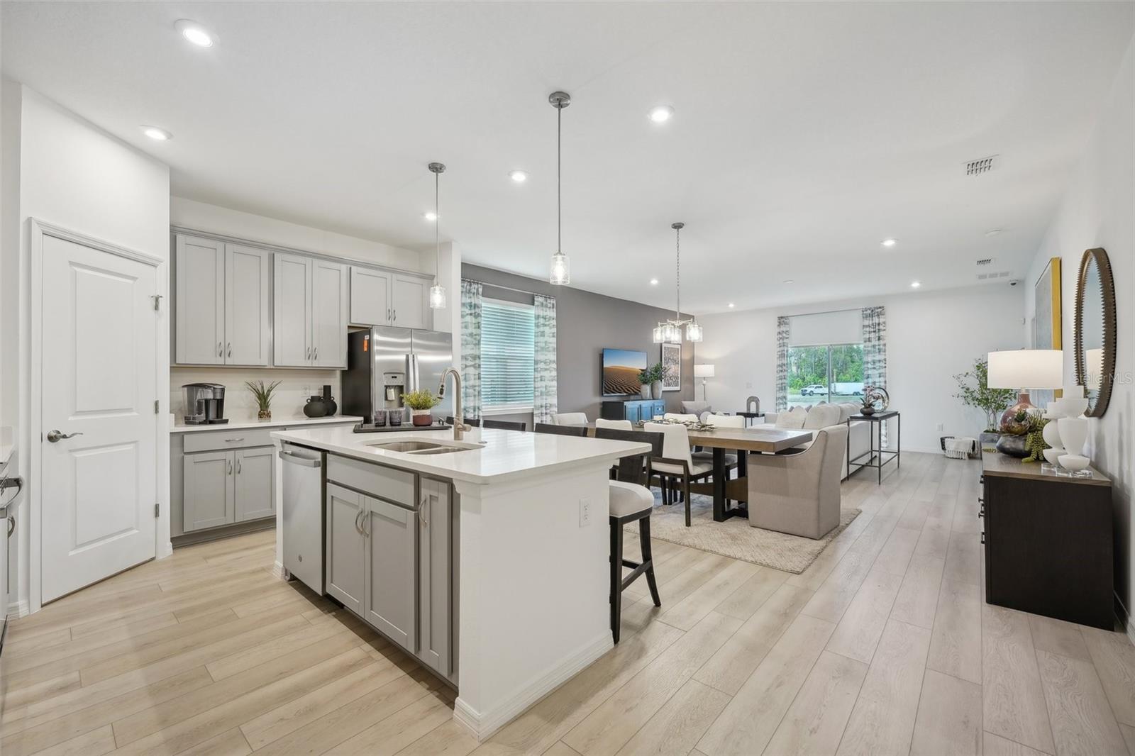 33251 COUNTRY HOUSE DR, SORRENTO, FL, 32776