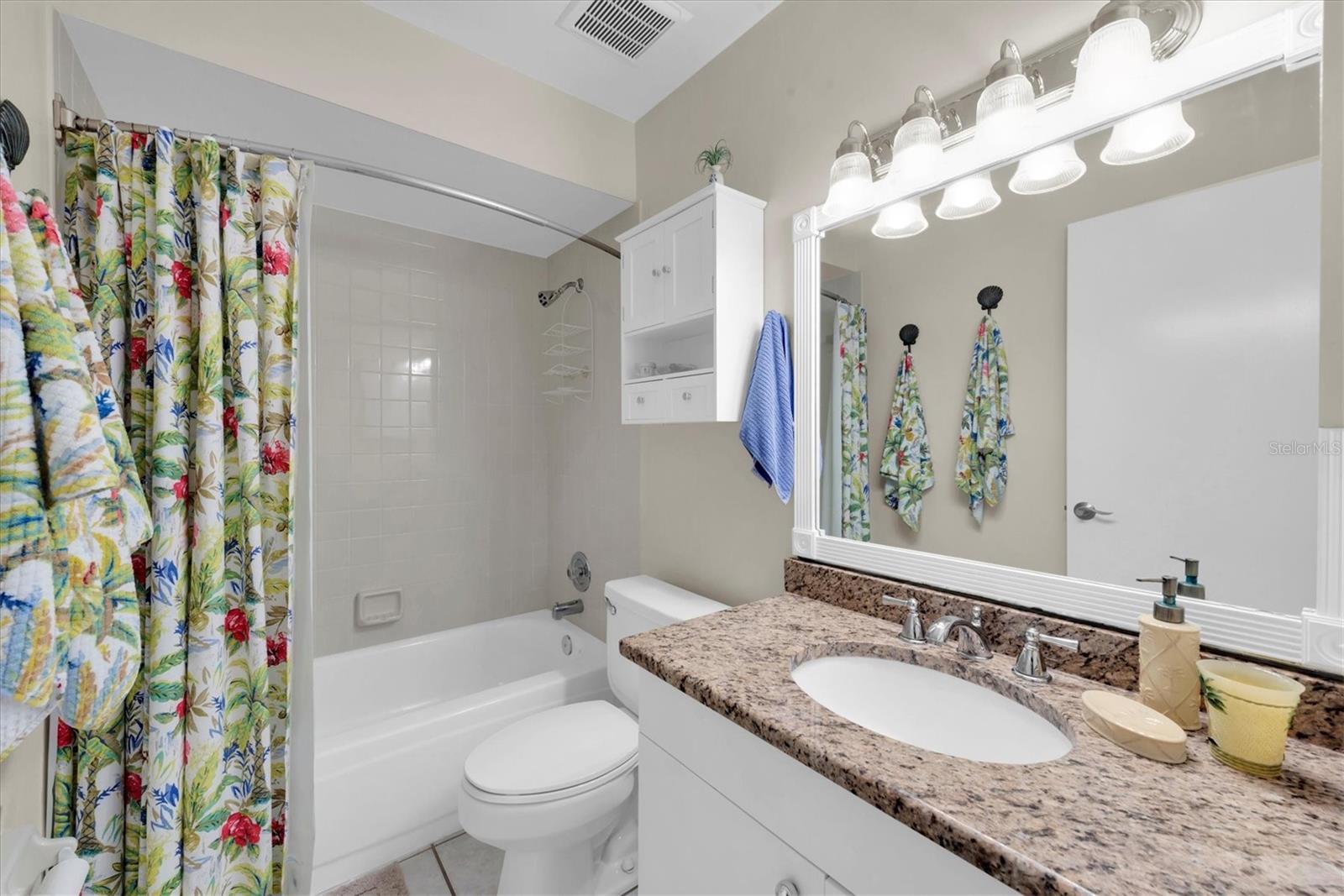 835 AUDUBON DR #835, BRADENTON, FL, 34209