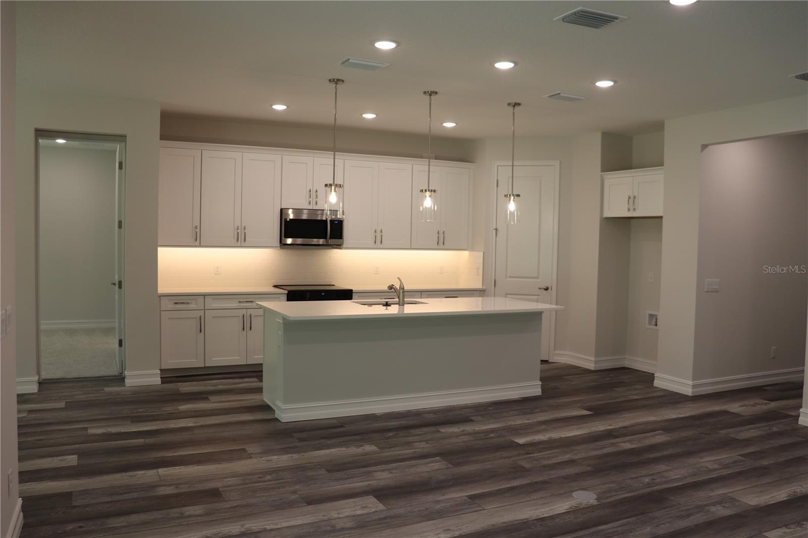2163 W MESA VERDE DR, BEVERLY HILLS, FL, 34465