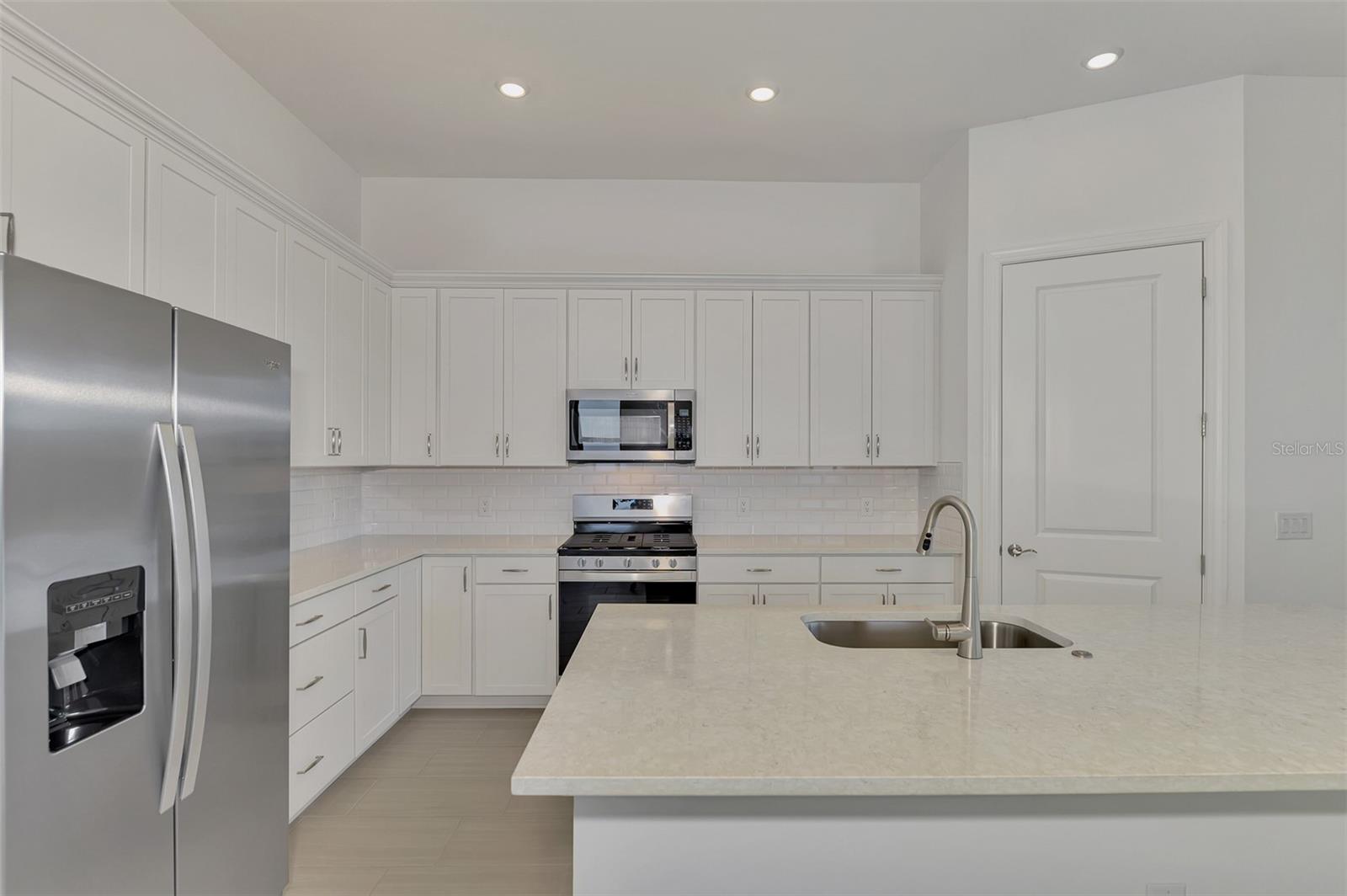 6066 TALON PRESERVE DR, NOKOMIS, FL, 34275