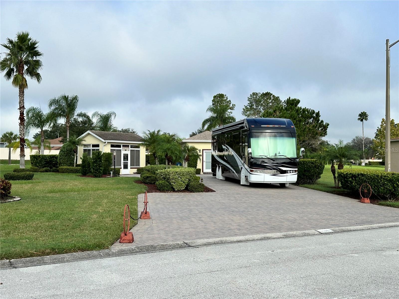 326 NOLANE LN, POLK CITY, FL, 33868