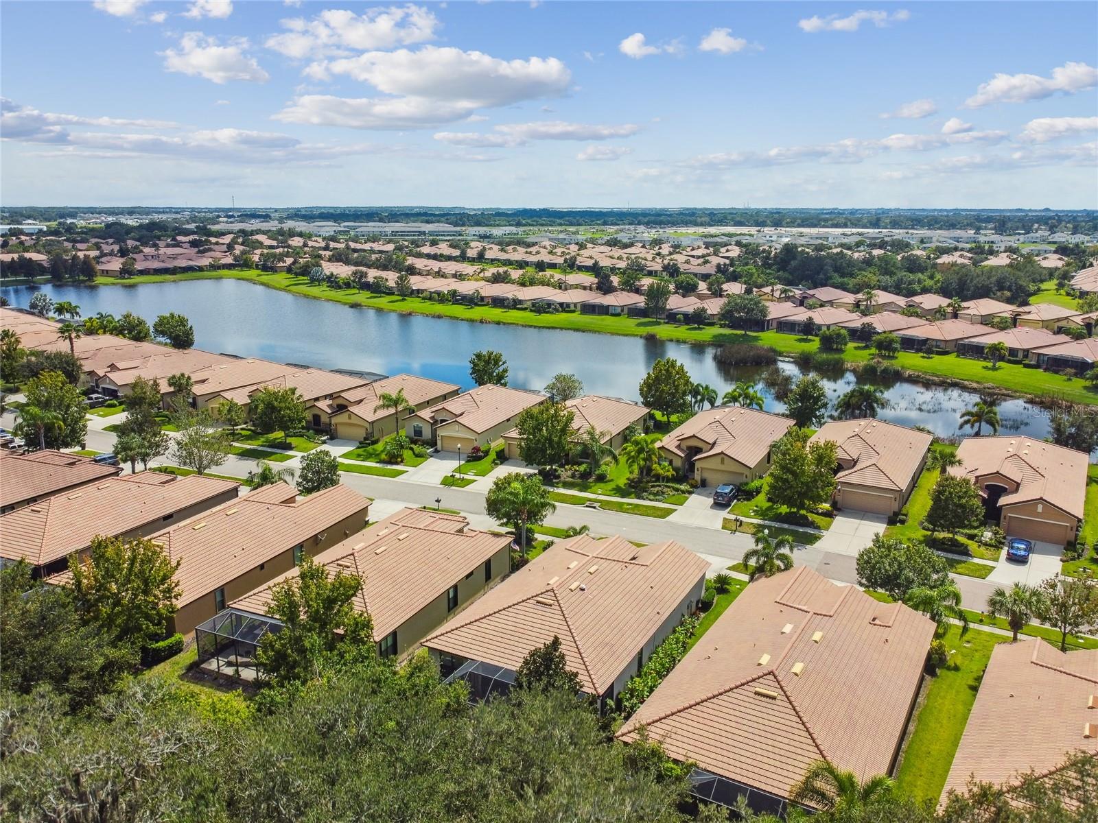 349 LAUREL FALLS DR, APOLLO BEACH, FL, 33572