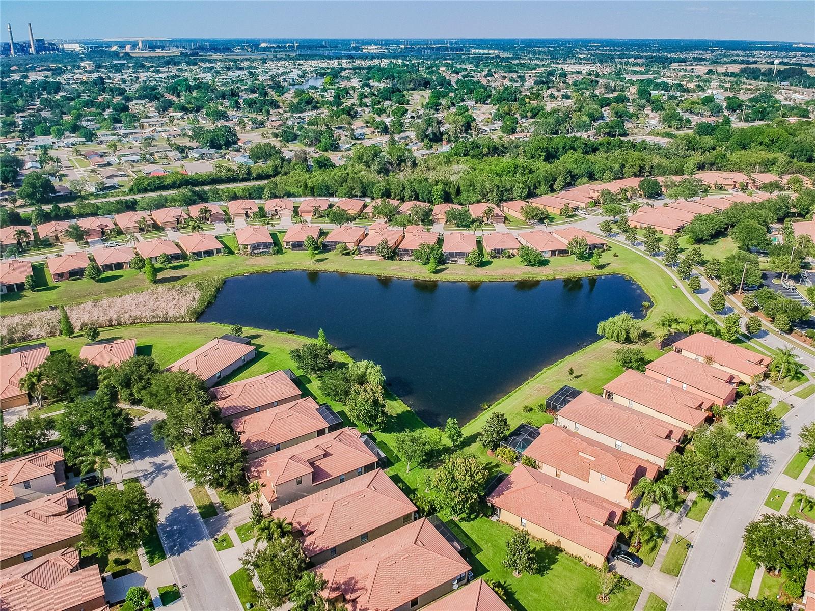349 LAUREL FALLS DR, APOLLO BEACH, FL, 33572