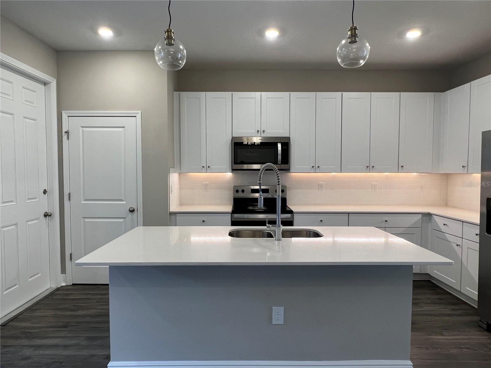16357 INGRAM HILLS ALY, WINTER GARDEN, FL, 34787