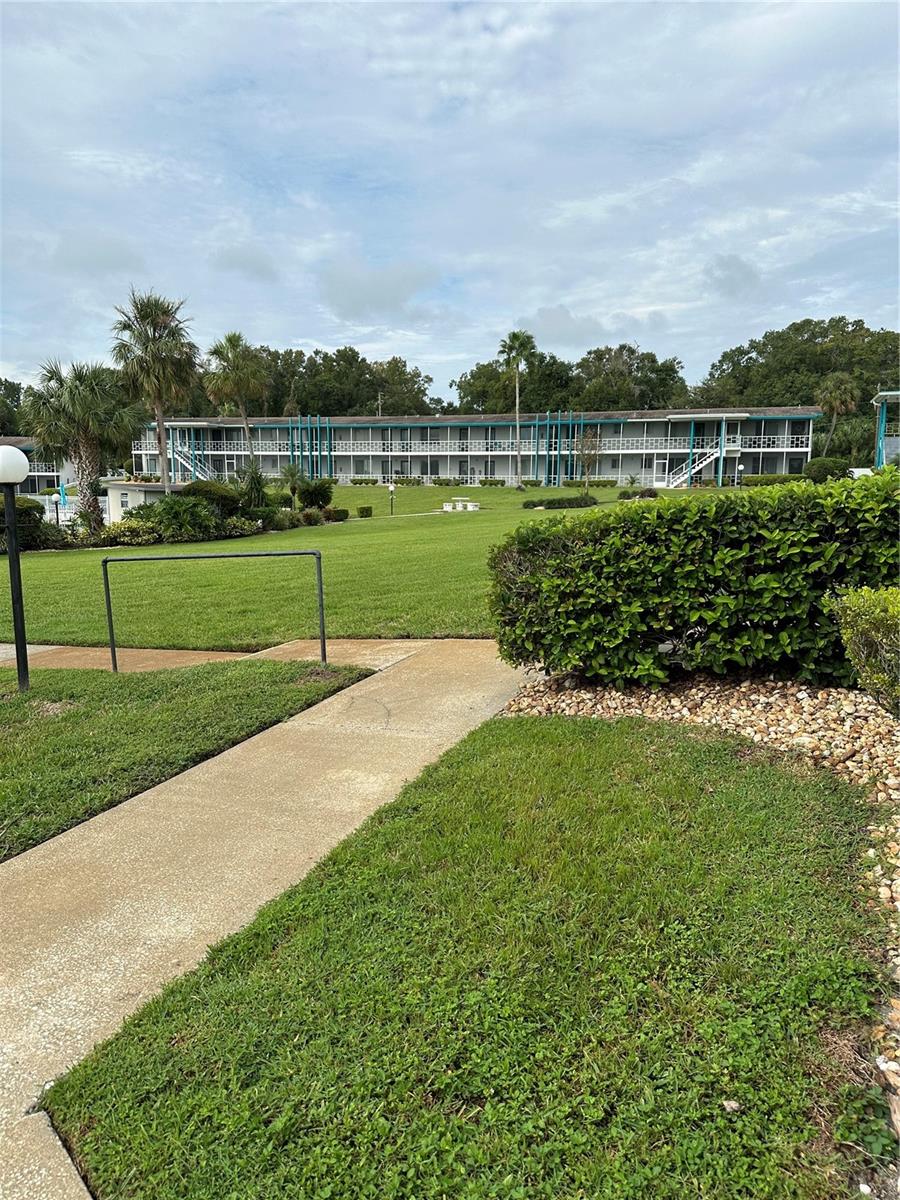 1600 W LAKE PARKER DR #B27, LAKELAND, FL, 33805