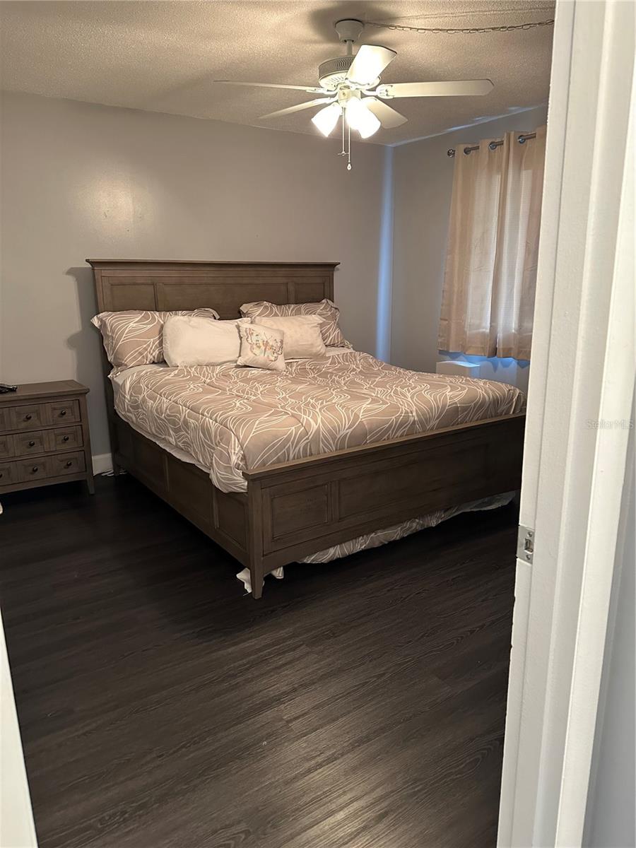 1600 W LAKE PARKER DR #B27, LAKELAND, FL, 33805